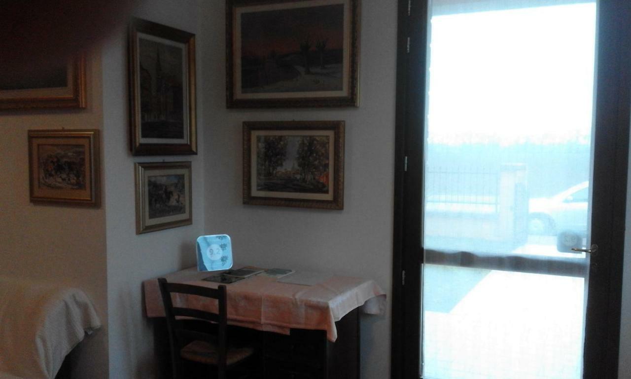 Al Calypso Bed & Breakfast Curtatone Exterior photo